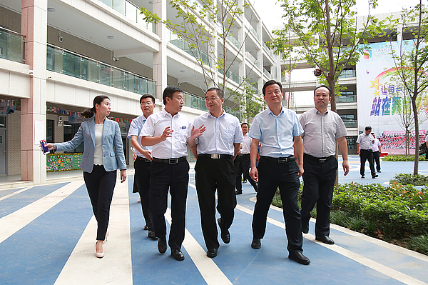 449A2083.JPG 449A2083.JPG